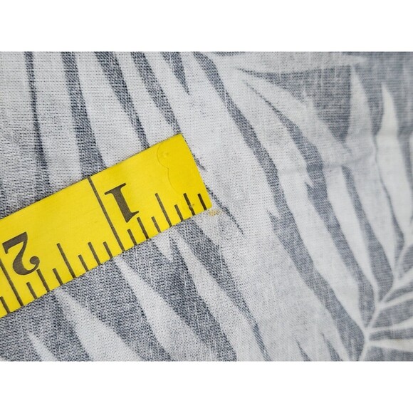 Levi's Men's Hawaiian Shirt Floral Logo Front Pockets Size 2XL (Cotton / Linen) - Picture 8 of 9